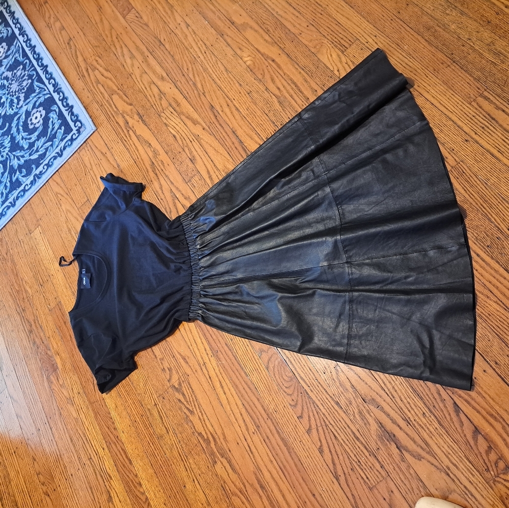 Black dress leather bottom size 10 asos - Picture 2 of 2